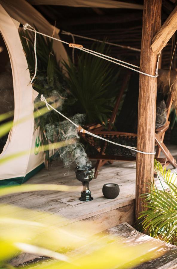 Готель Uman Glamping & Cenote Тулум Екстер'єр фото