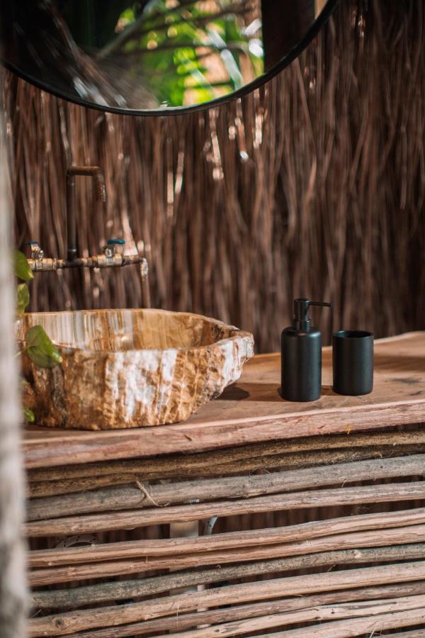 Готель Uman Glamping & Cenote Тулум Екстер'єр фото